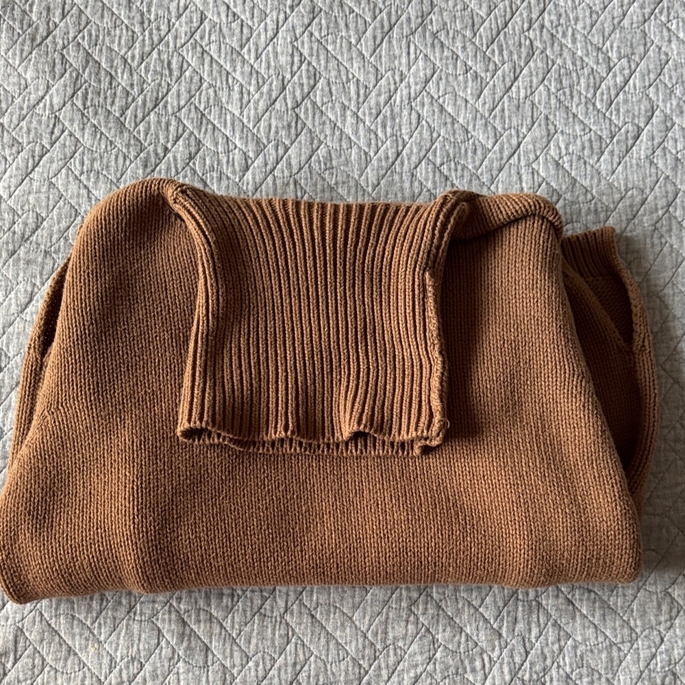 Kittenish Cozy Brown Sweater size medium